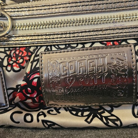 Dooney and Bourke shopper tote - Picture 8 of 11